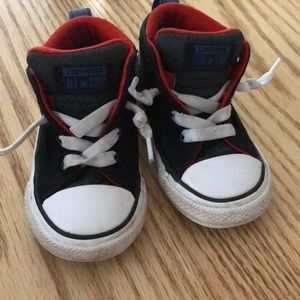 Toddler boys Converse
